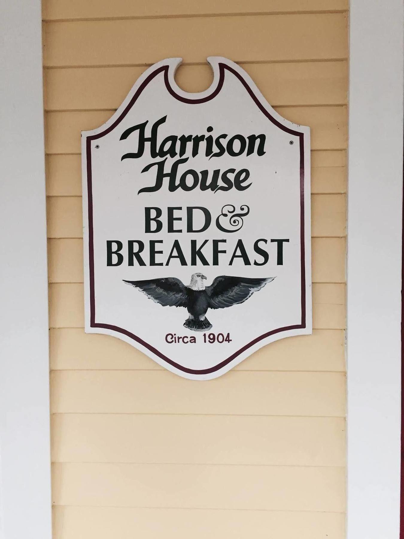 Harrison House Bed & Breakfast Naperville Exterior photo
