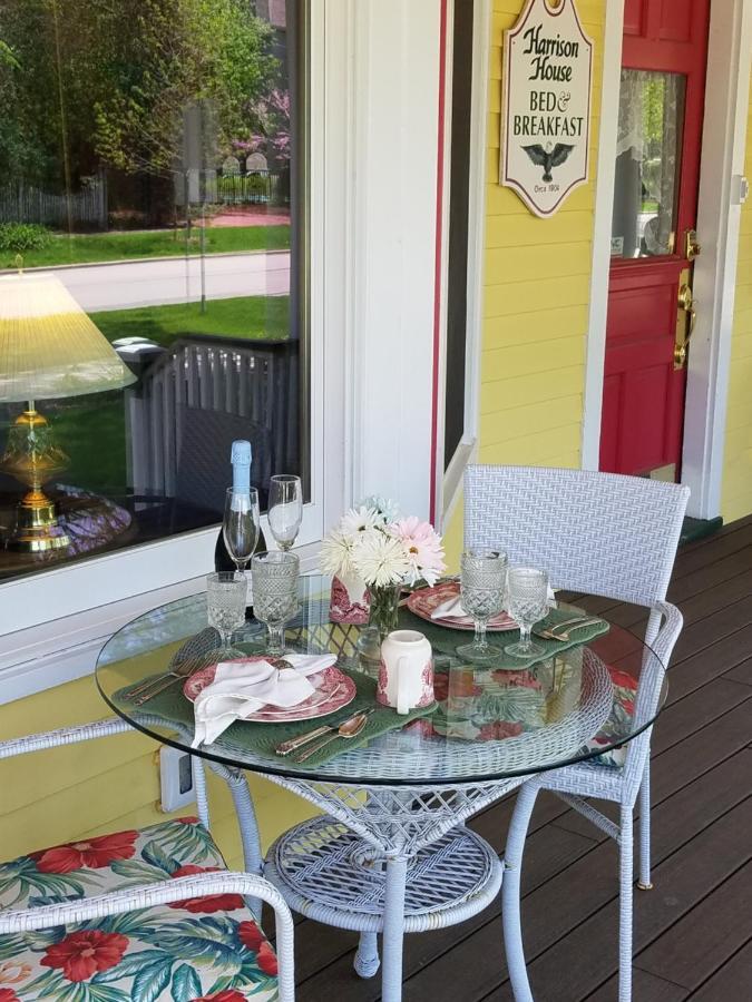 Harrison House Bed & Breakfast Naperville Exterior photo